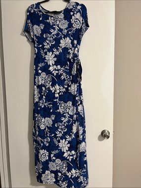 Ronni Nicole Navy and White Floral Wrap Maxi Dress